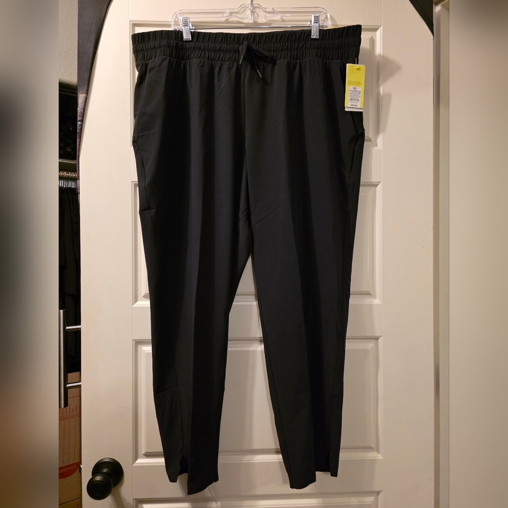 Womens Active Light High-Rise Taper Pants - Black XXL